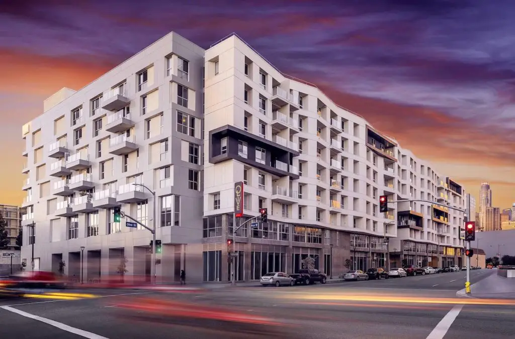 Multifamily Property Near Staples Center Sold To Undisclosed Buyer