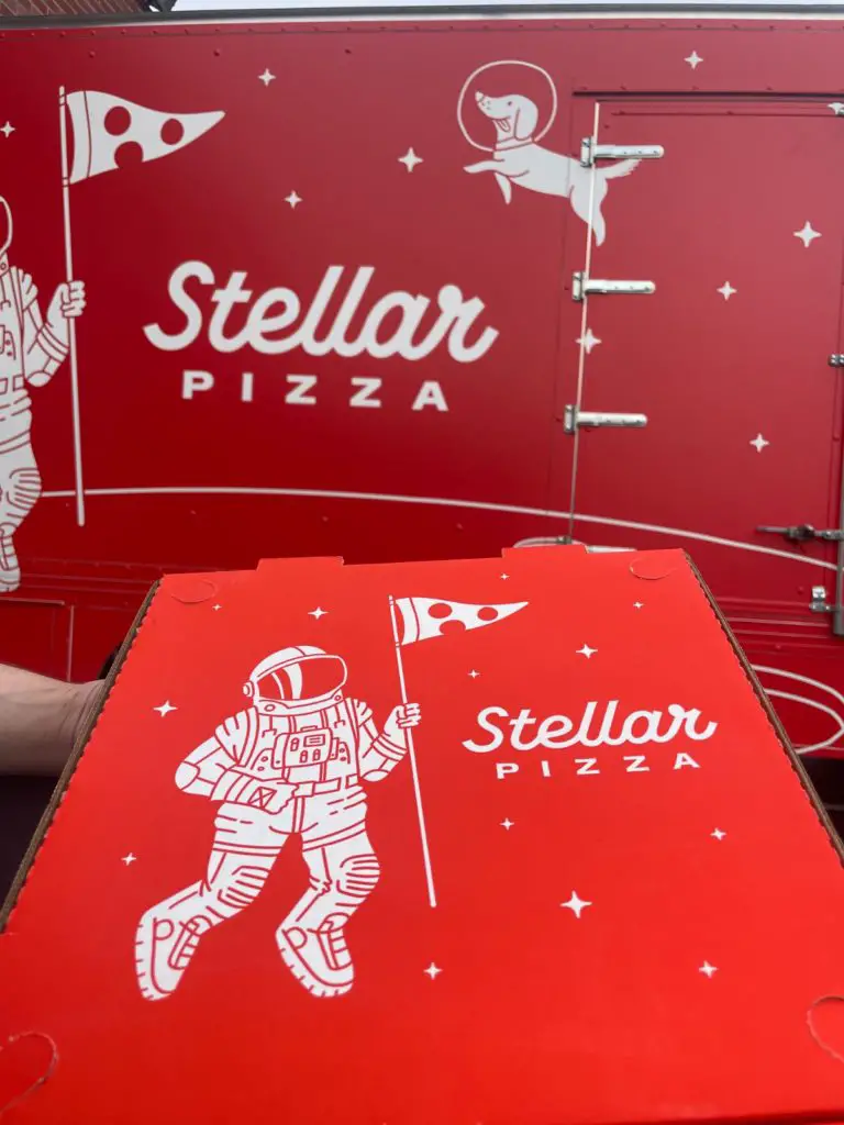 Robotic-Powered Stellar Pizza Making its Los Angeles Debut Spring 2022