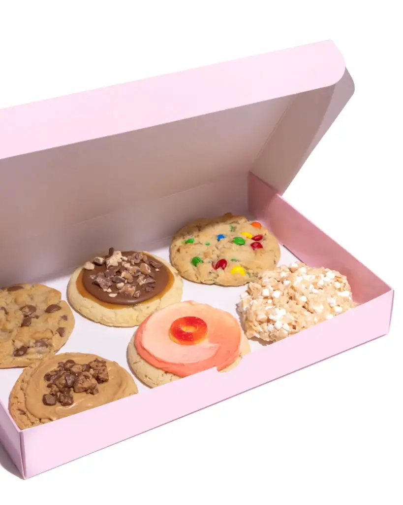 Crumbl Cookies is Coming Soon to Carson