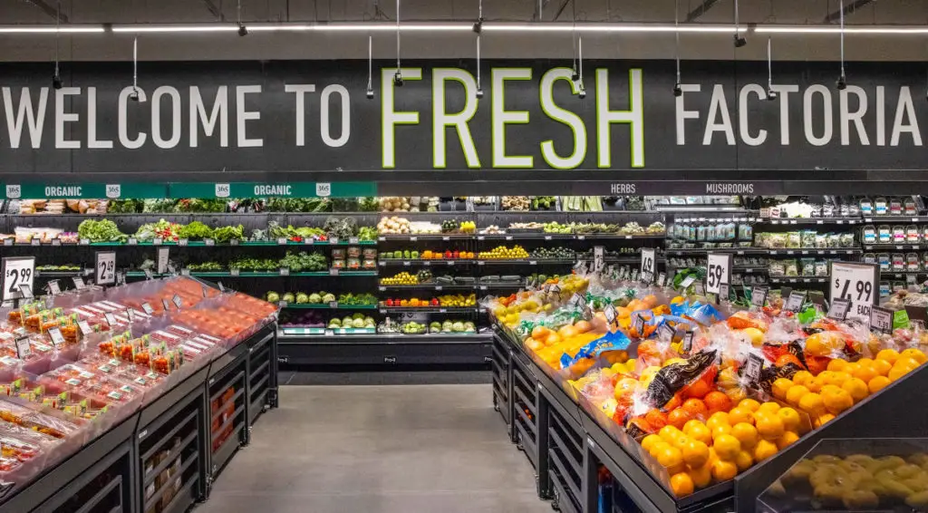 Amazon Fresh Opens Encino Store featuring Just Walk Out Shopping