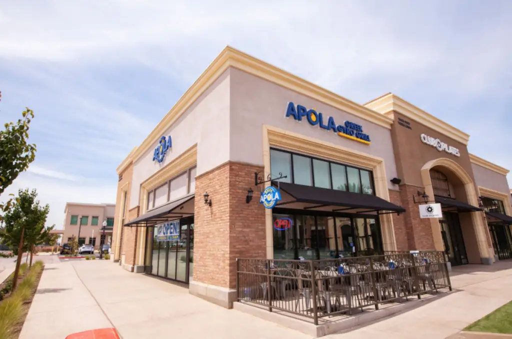 Apola Greek Grill Opening Fifth Location with New Franchise Owner